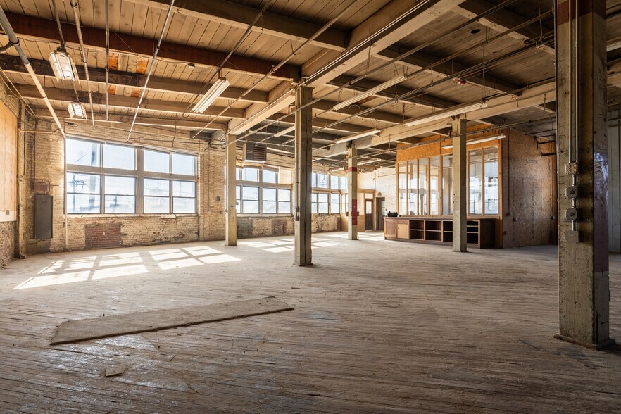 4530 Germantown Ave, Philadelphia, PA à louer - Photo de l’immeuble – Image 2 sur 20