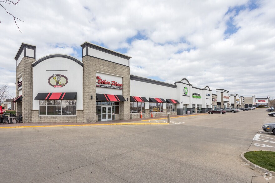 2010 SE Delaware Ave, Ankeny, IA à louer - Photo de l’immeuble – Image 2 sur 15