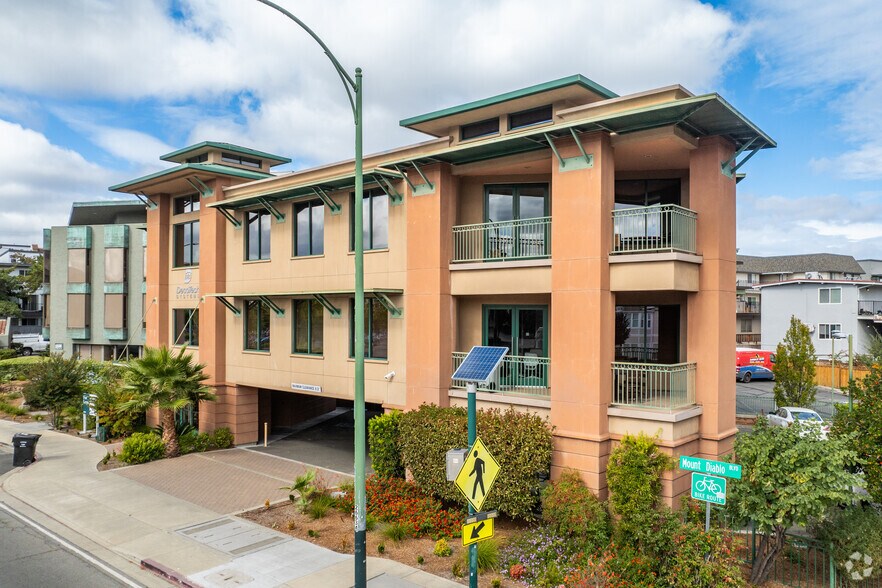 1180 Mt Diablo Blvd, Walnut Creek, CA à louer - Photo de l’immeuble – Image 2 sur 3
