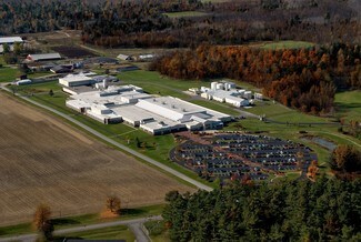 Plus de détails pour 641 Ridge Rd, Chazy, NY - Local d'activités à louer