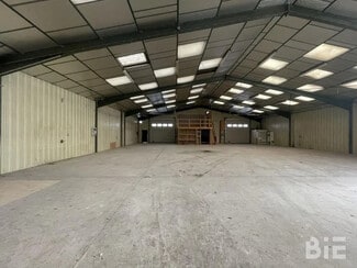 Plus de détails pour Bureau, Local d'activités à louer