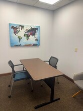 134 Northwoods Blvd, Columbus, OH à louer Photo intérieure– Image 2 sur 12