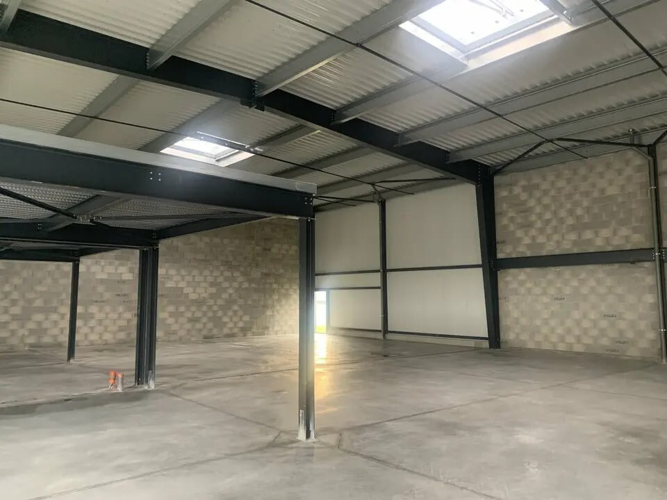 Local d'activités dans Blanquefort à vendre Photo intérieure– Image 1 sur 5