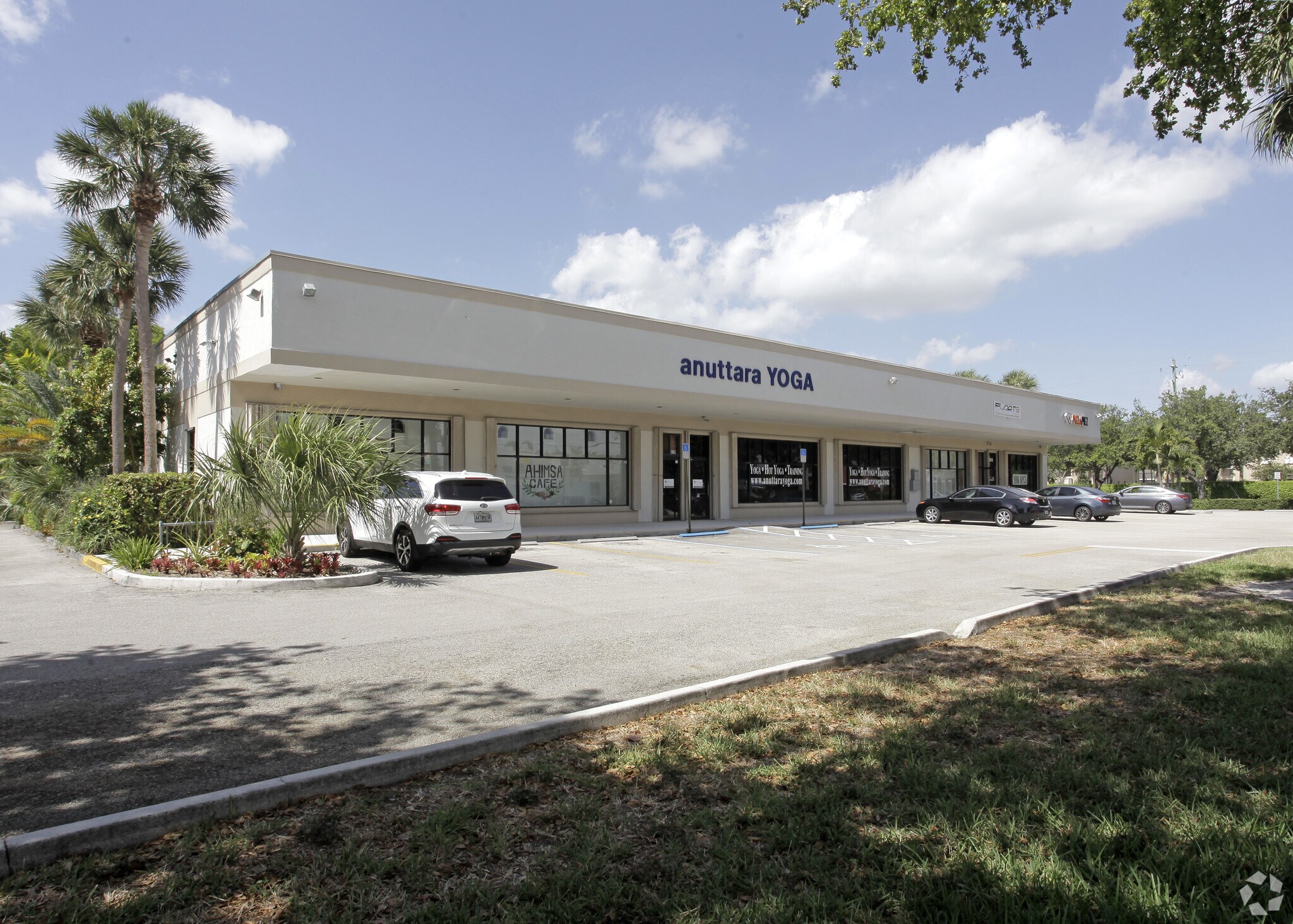 620 SE 10th St, Deerfield Beach, FL à louer Photo principale– Image 1 sur 2