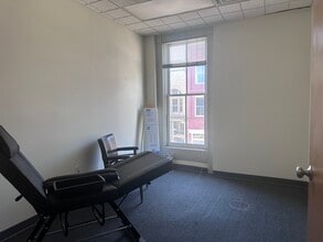 105 N Main St, Culpeper, VA à louer Photo intérieure– Image 2 sur 7