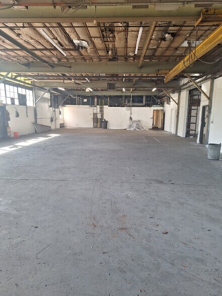 5 Montesano Rd, Fairfield, NJ à louer - Photo intérieure – Image 3 sur 5