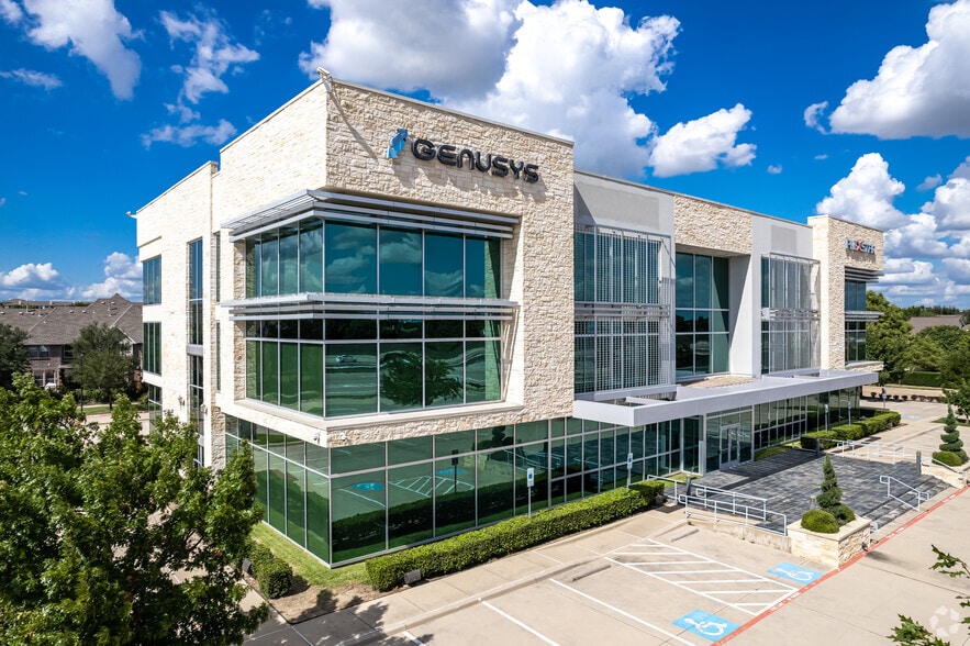 209 State Highway 121 Byp, Lewisville, TX à louer - Photo principale – Image 1 sur 14