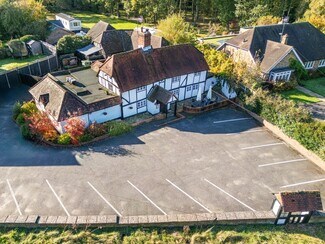 Plus de détails pour 125 Windsor Rd, Chobham - Local commercial à vendre
