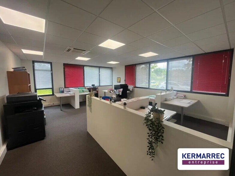 Bureau dans Haute-Goulaine à louer - Photo de l’immeuble – Image 3 sur 7