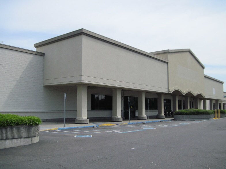 1270-1298 W Capitol Ave, West Sacramento, CA à louer - Photo de l’immeuble – Image 1 sur 9