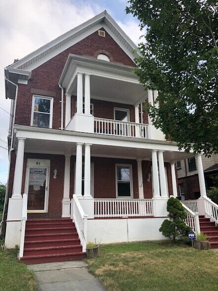 61-63 Brownell Ave, Hartford, CT à vendre - Photo principale – Image 1 sur 1