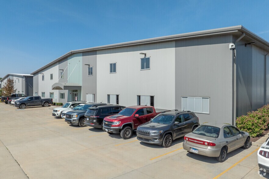 2107 New Lenox Rd, Joliet, IL à louer - Photo de l’immeuble – Image 3 sur 5