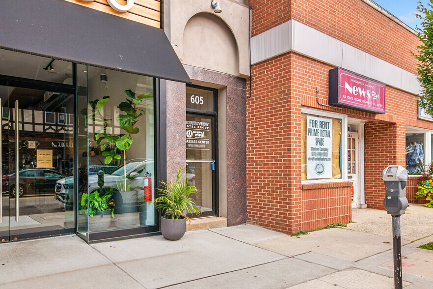 605 Valley Rd, Upper Montclair, NJ à louer - Photo de l’immeuble – Image 2 sur 5