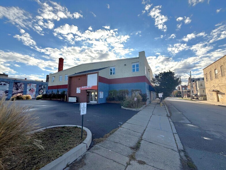 801-811 Sproul St, Chester, PA à vendre - Photo de l’immeuble – Image 3 sur 8