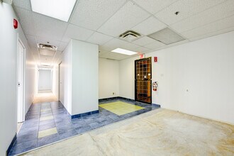 667 Giffard, Longueuil, QC à louer Photo intérieure– Image 2 sur 12