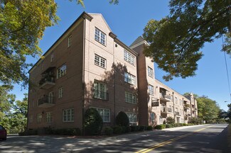 Plus de détails pour 351 Washington Ave NE, Marietta, GA - Bureau à louer