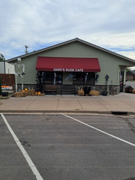 7709 Main st, Siren, WI à vendre - Photo de l’immeuble – Image 1 sur 22