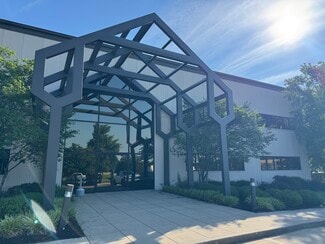 Plus de détails pour 109 Fieldview Dr, Versailles, KY - Bureau à louer
