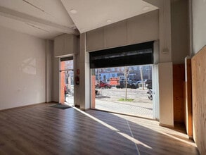 Local commercial dans Sabadell, Barcelona à louer Photo intérieure– Image 2 sur 10