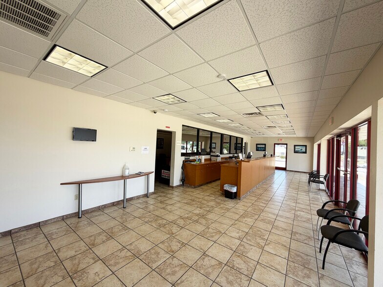 3701 S Meridian Ave, Oklahoma City, OK à vendre - Photo de l’immeuble – Image 3 sur 5