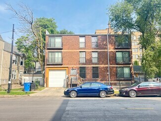 Plus de détails pour 2720 E 75th St, Chicago, IL - Logement à vendre