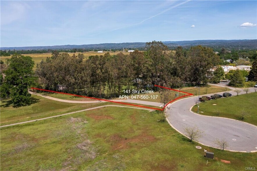 141 Sky Creek Ct, Chico, CA à vendre - Photo de l’immeuble – Image 2 sur 3