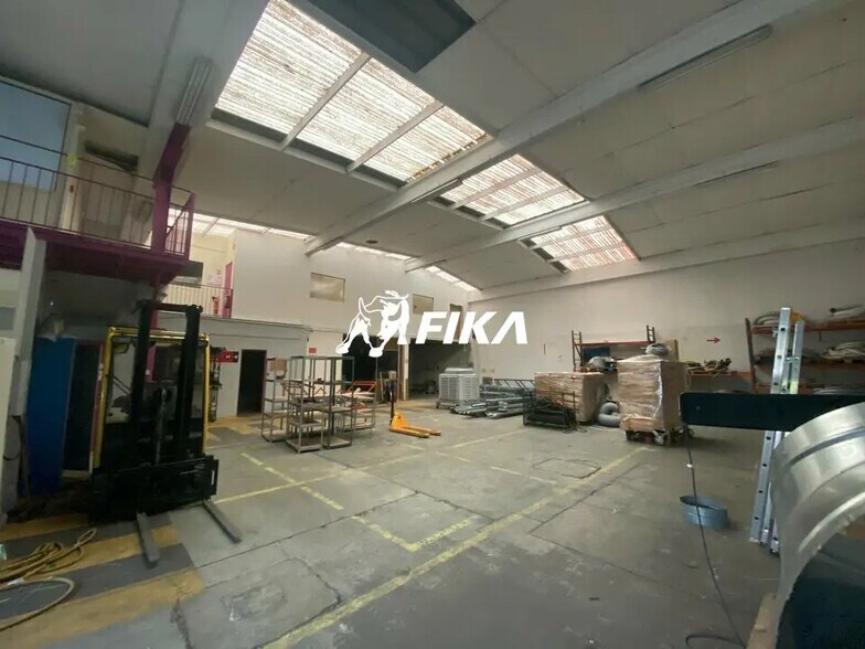 Local d’activités dans Toulouse à louer - Photo de l’immeuble – Image 3 sur 12