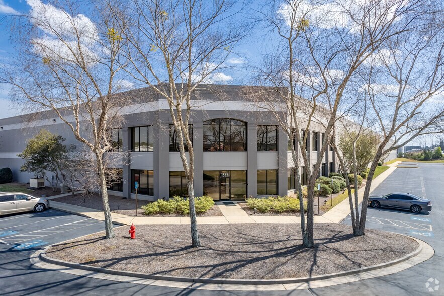 1325 Highway 155 S, McDonough, GA à louer - Photo de l’immeuble – Image 1 sur 4