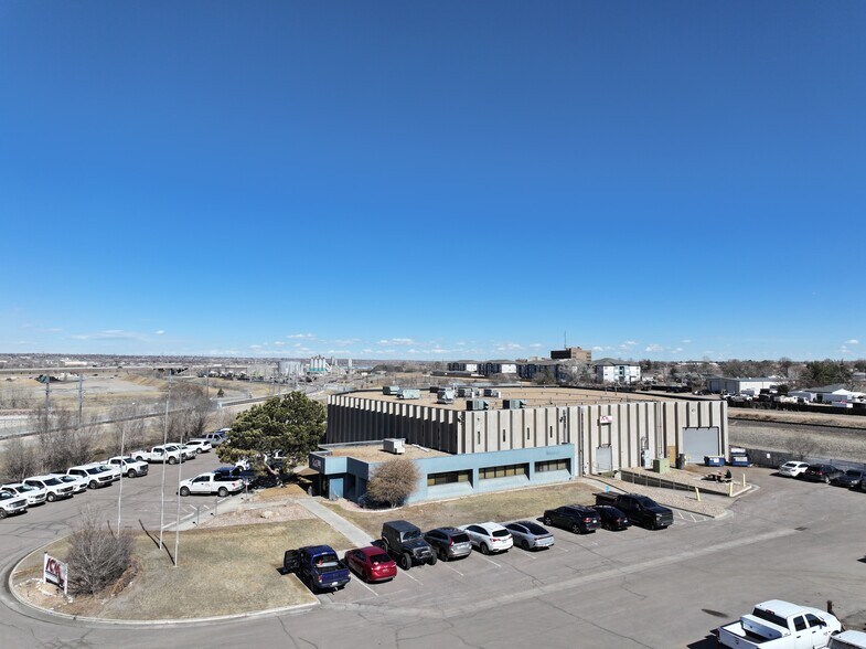 3700 E 68th Ave, Commerce City, CO à vendre - Photo de l’immeuble – Image 1 sur 35
