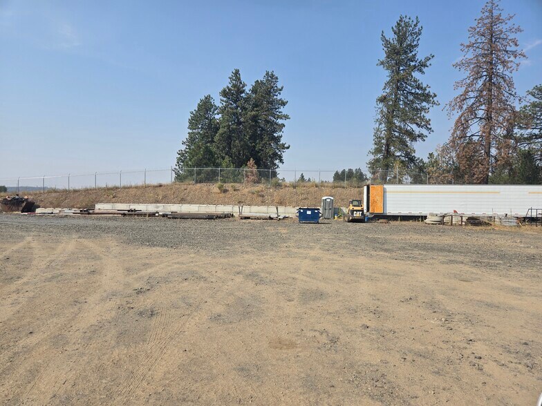 6274 Pendell Ln, Spokane, WA à vendre - Photo de l’immeuble – Image 3 sur 4