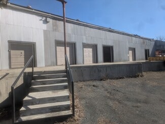 Plus de détails pour 6 Railroad Yard Rd, Deerfield, MA - Local d'activités, Industriel/Logistique à louer