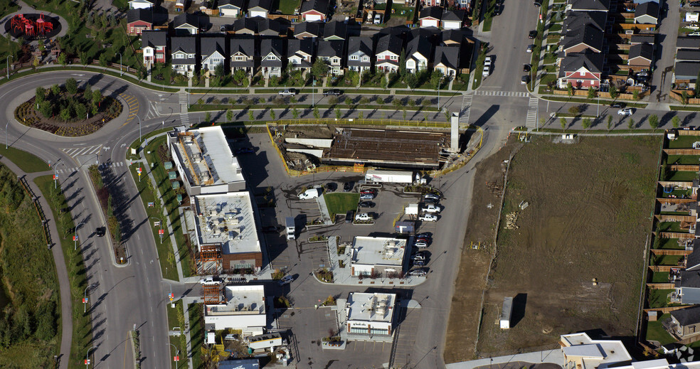 50 Fireside Gate, Cochrane, AB à vendre - Photo de l’immeuble – Image 2 sur 13
