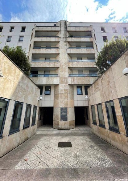 52 Rue Du Capitaine Guynemer, Courbevoie à vendre - Photo de l’immeuble – Image 3 sur 20