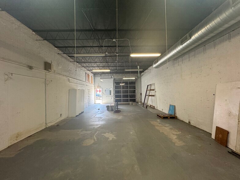 201-207 SW 5th St, Fort Lauderdale, FL à louer - Photo de l’immeuble – Image 3 sur 8