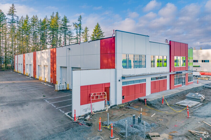 19476 34A Av, Surrey, BC à louer - Photo de l’immeuble – Image 3 sur 3