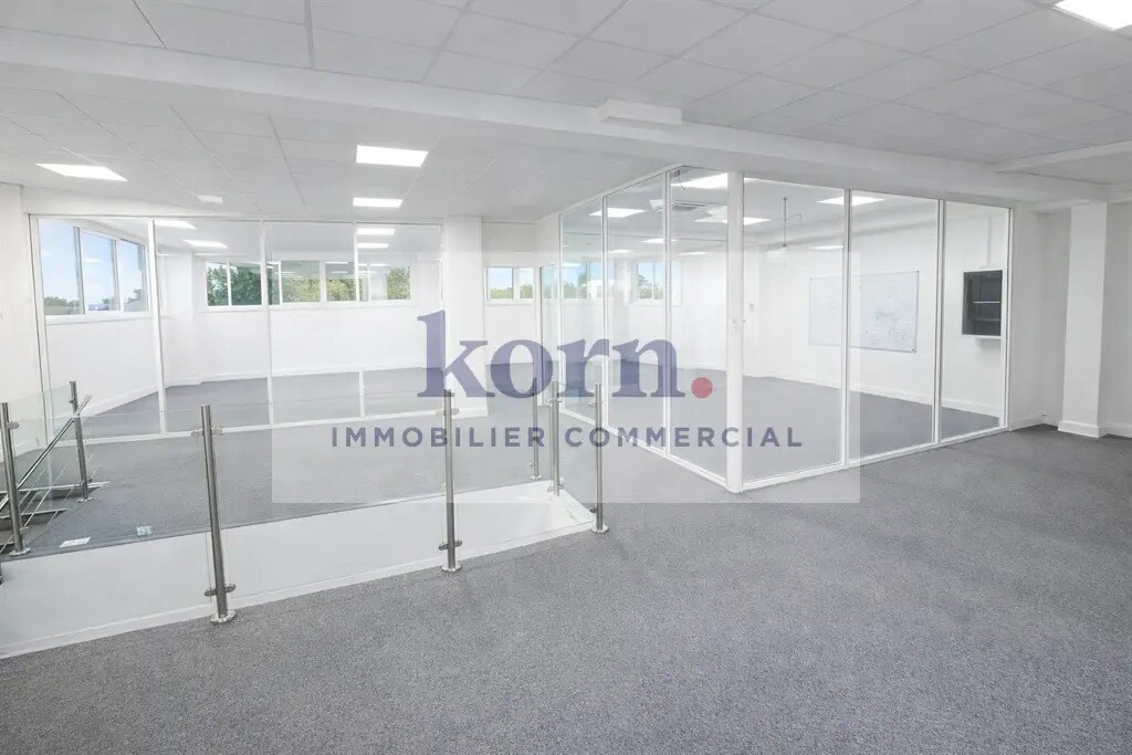Bureau dans Le Kremlin-Bicêtre à louer Photo intérieure– Image 1 sur 10