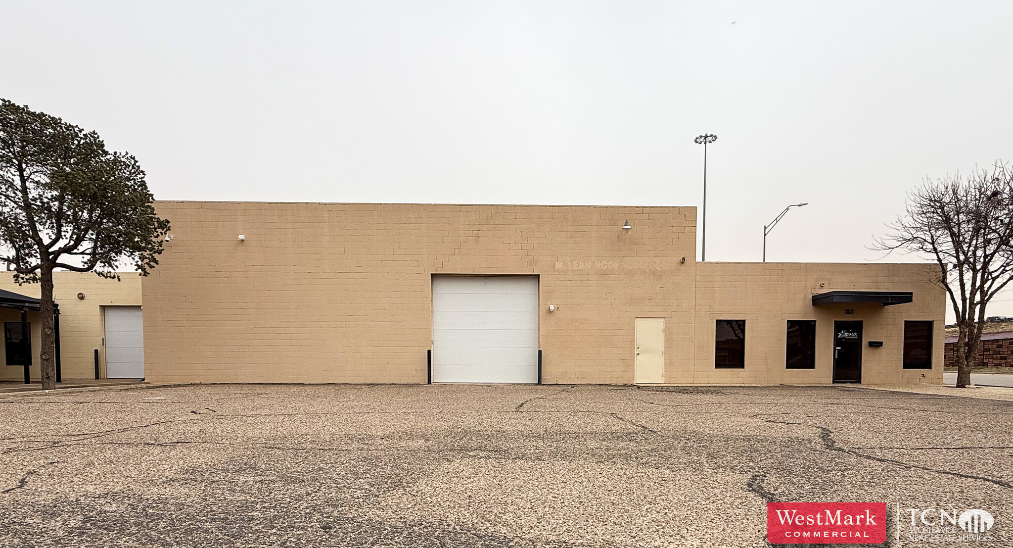 313 Paris Ave, Lubbock, TX à louer Photo de l’immeuble– Image 1 sur 7