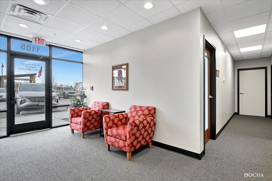 1109 Ritter St, North Aurora, IL à louer - Hall d’entrée – Image 2 sur 15