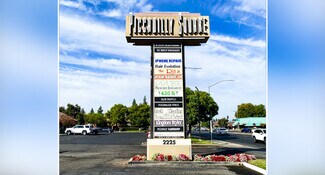 Plus de détails pour 2221-2261 W Shaw Ave, Fresno, CA - Local commercial à louer