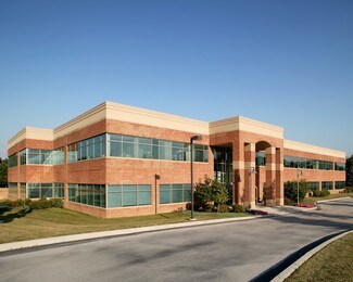 Plus de détails pour 83 General Warren Blvd, Malvern, PA - Bureau à louer