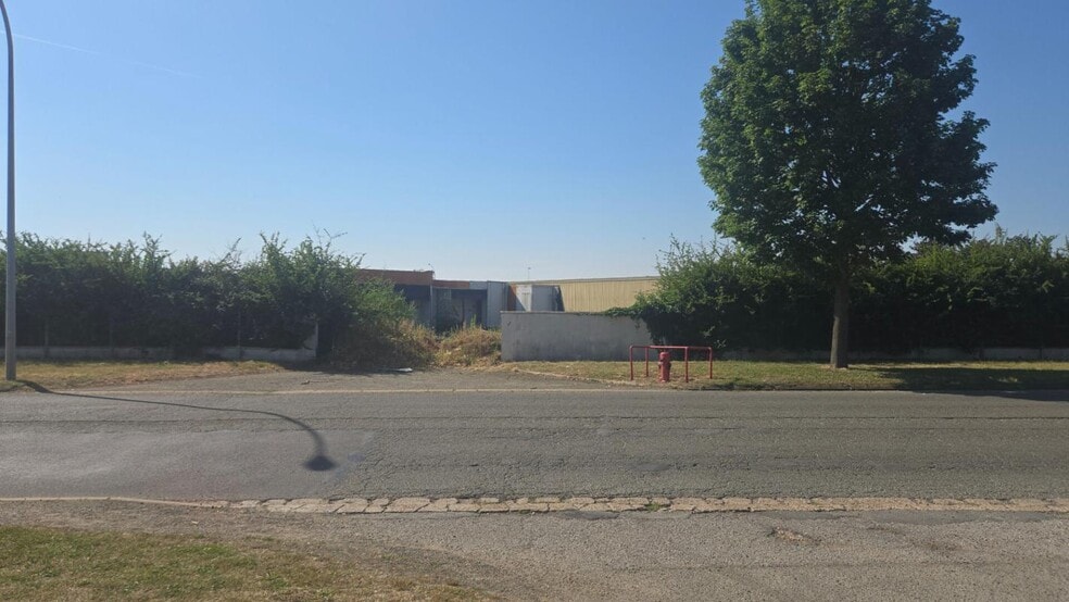 Terrain dans Dreux à vendre - Photo de l’immeuble – Image 2 sur 4