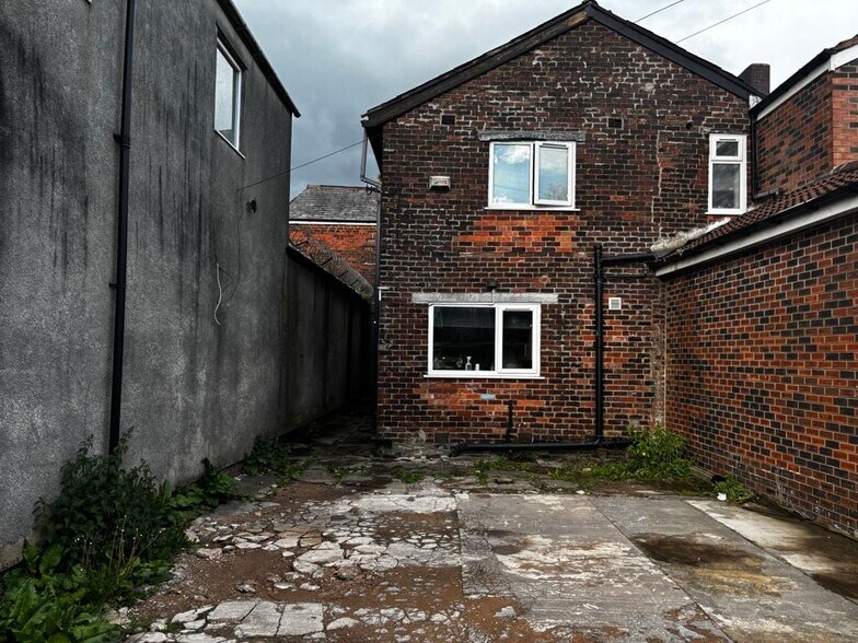 22 Higher Market St, Bolton à vendre - Photo de l’immeuble – Image 2 sur 2