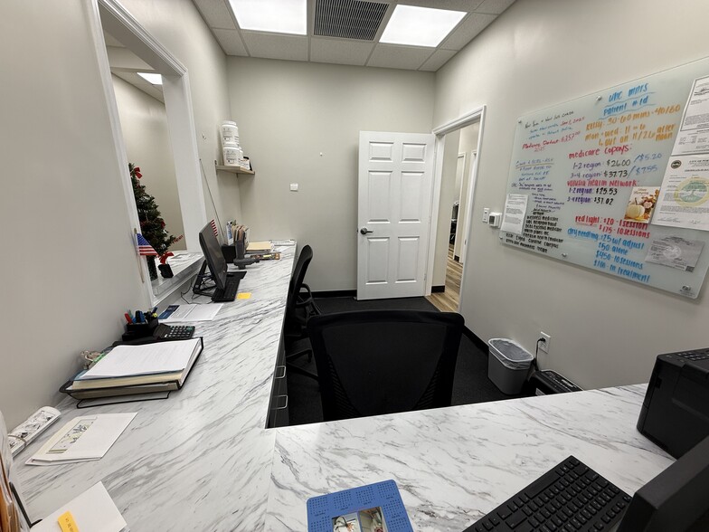 3821 Woodbriar Trl, Port Orange, FL à vendre - Photo intérieure – Image 3 sur 7