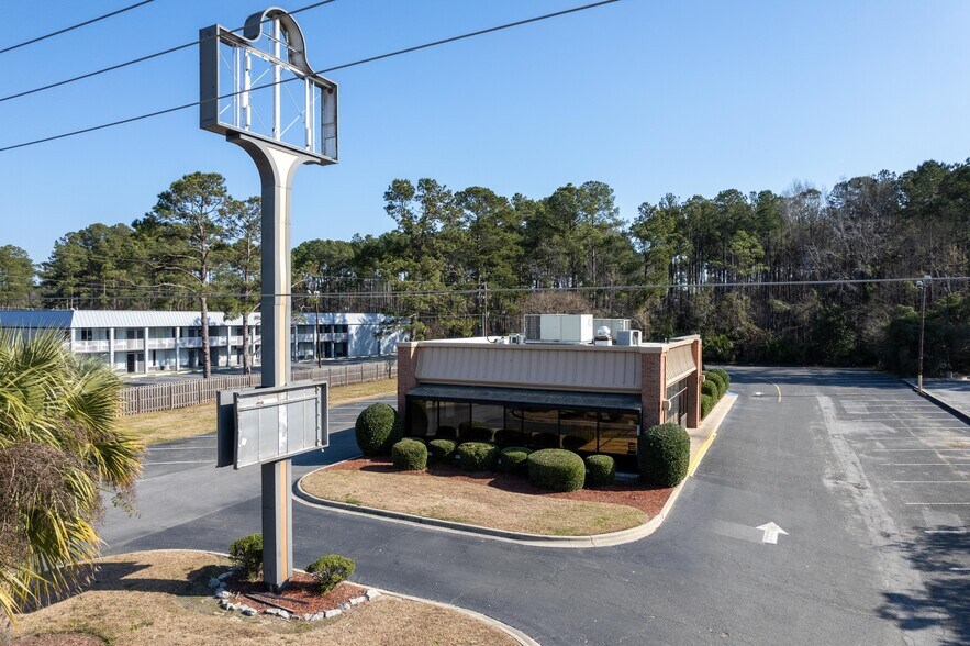 18896 Whyte Hardee Blvd, Hardeeville, SC à vendre - Photo principale – Image 3 sur 9