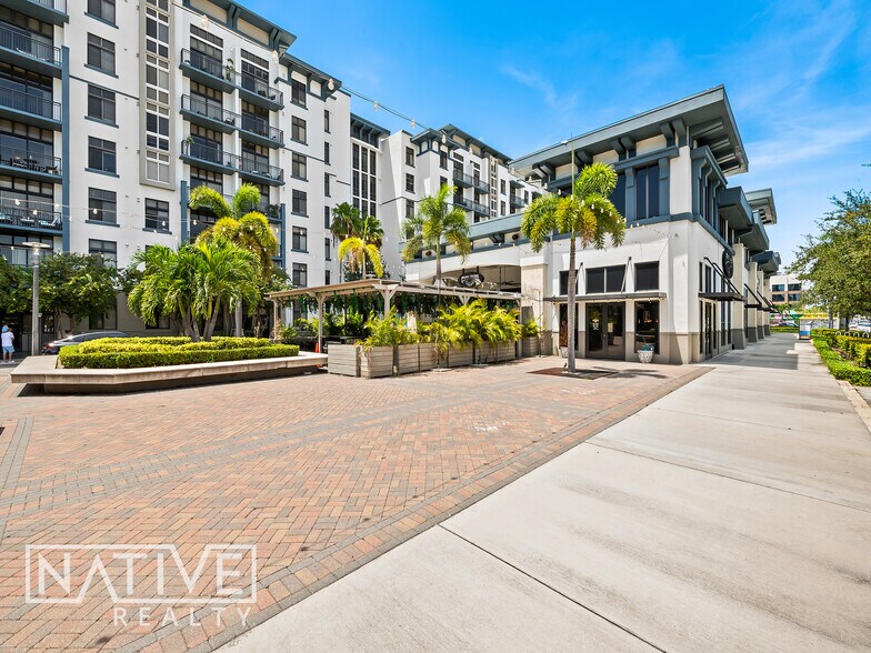 551 N Federal Hwy, Fort Lauderdale, FL à louer - Photo de l’immeuble – Image 2 sur 23