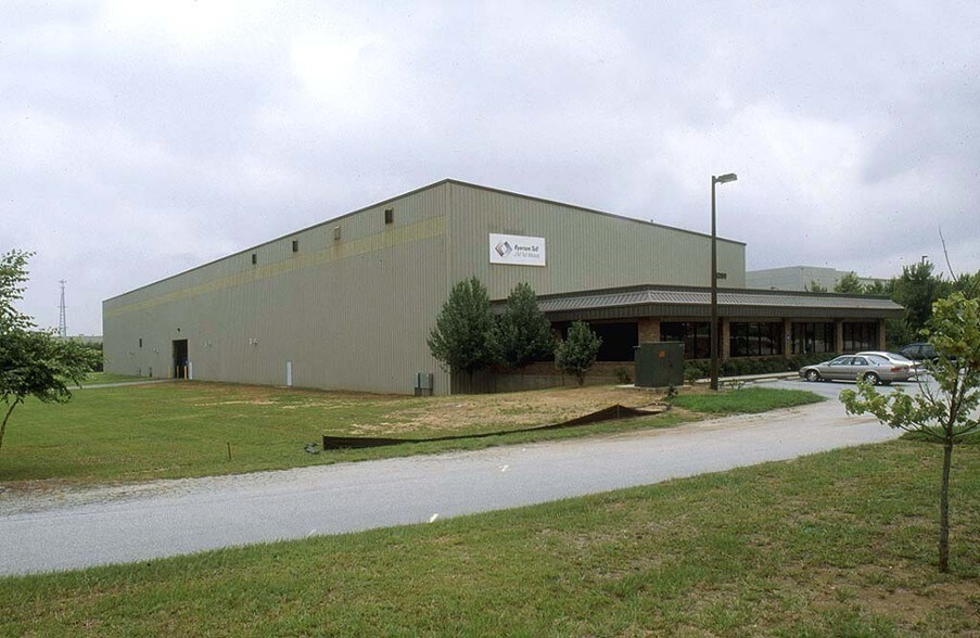 3200 N Berkeley Lake Rd NW, Duluth, GA à louer - Photo de l’immeuble – Image 2 sur 9