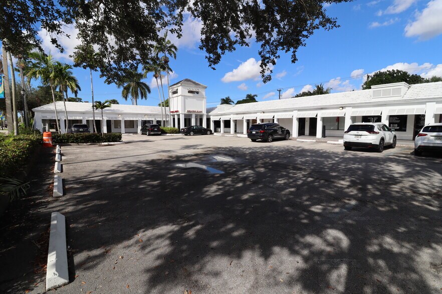 6731-6755 Sunset Strip, Sunrise, FL à louer - Photo de l’immeuble – Image 1 sur 24