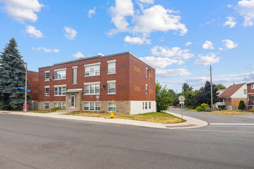 229 Des Pères-Blancs Av, Ottawa, ON à vendre - Photo de l’immeuble – Image 2 sur 3
