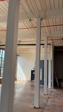 426 Metacom Ave, Warren, RI à louer - Vidéo sur l’annonce professionnelle
