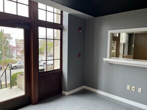 203 Greene St SE, Huntsville, AL à louer Photo intérieure– Image 1 sur 3